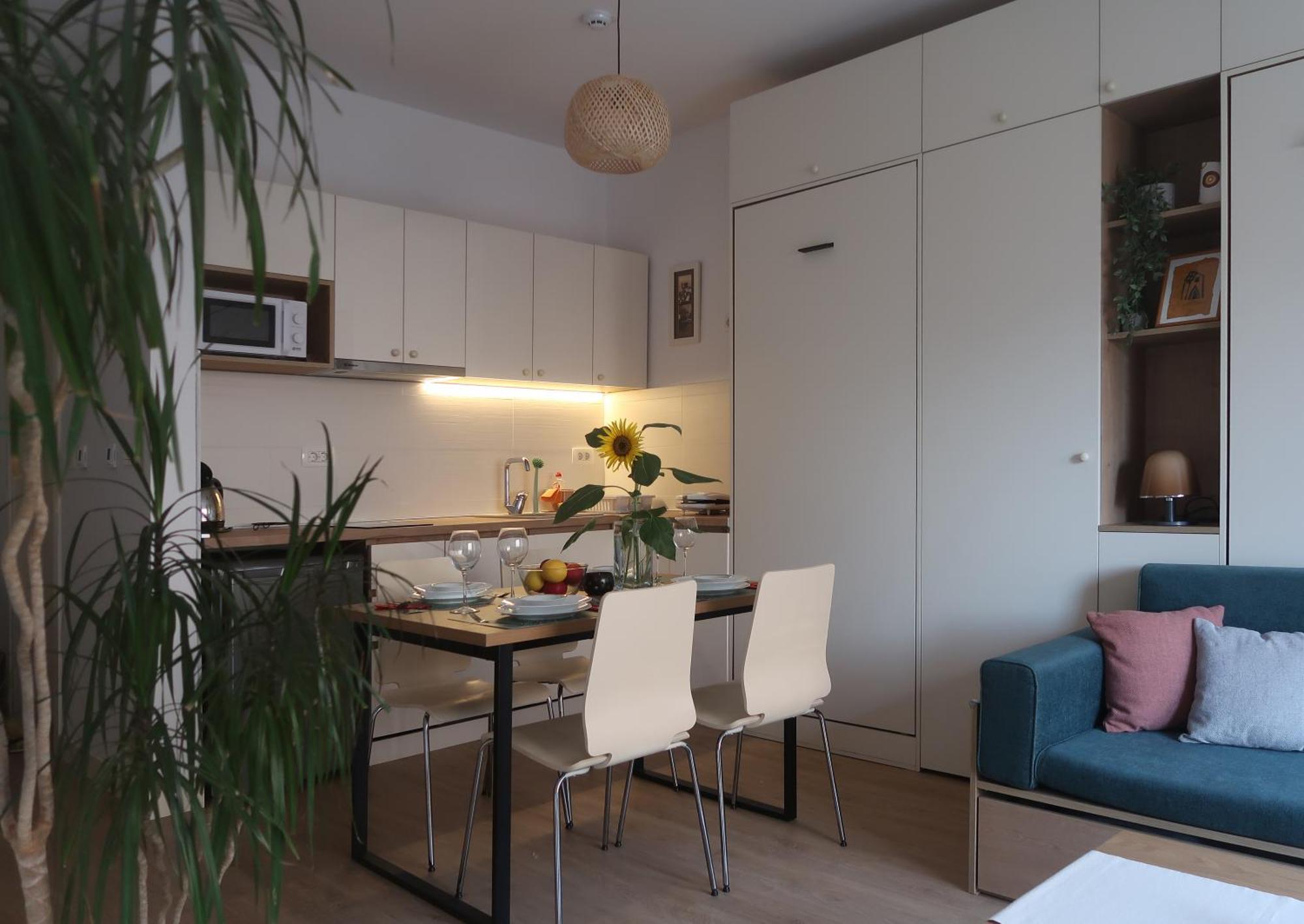Cozy Nest, 350M To Beach, Free Parking, Wi-Fi Kotor Eksteriør billede
